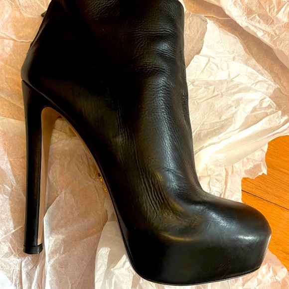 100% authentic Parada, all leather inside and out ankle boot excellent condition - Picture 6 of 16